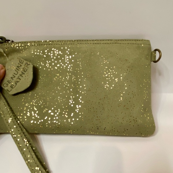 Olive Green & Gold Microsuede Leather Wristlet Convertible Inside Pocket BNWT - Picture 6 of 16